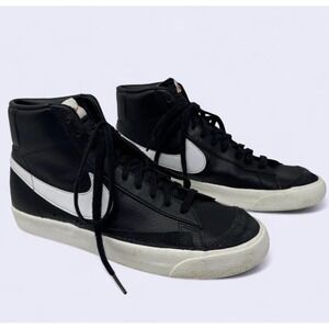 Nike Blazer Mid 77 Mens 10.5 Black Leather Retro High Top Sneakers BQ6806-002